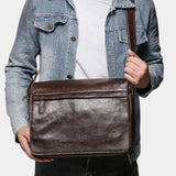 Percy Men's Classic Messenger Bag